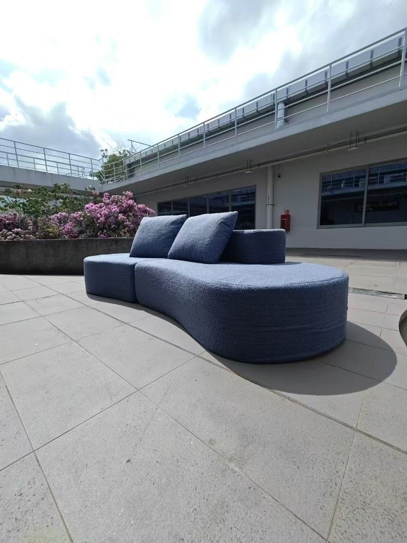 kloud_3_seater_curved_sofa_in__1771737701_fee7db2a_progressive