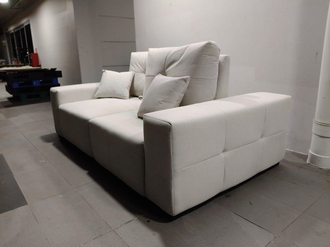 kamerad_pet_friendly_3_seater__1771735730_ad8178f6_progressive