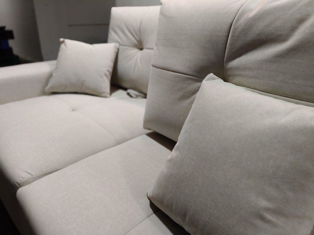 kamerad_pet_friendly_3_seater__1771735730_3cc30521_progressive