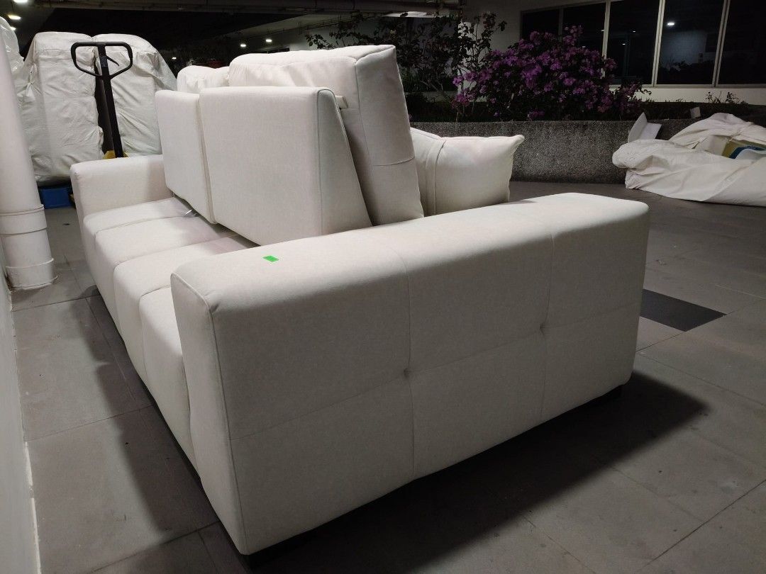 kamerad_pet_friendly_3_seater__1771735730_5989e534_progressive