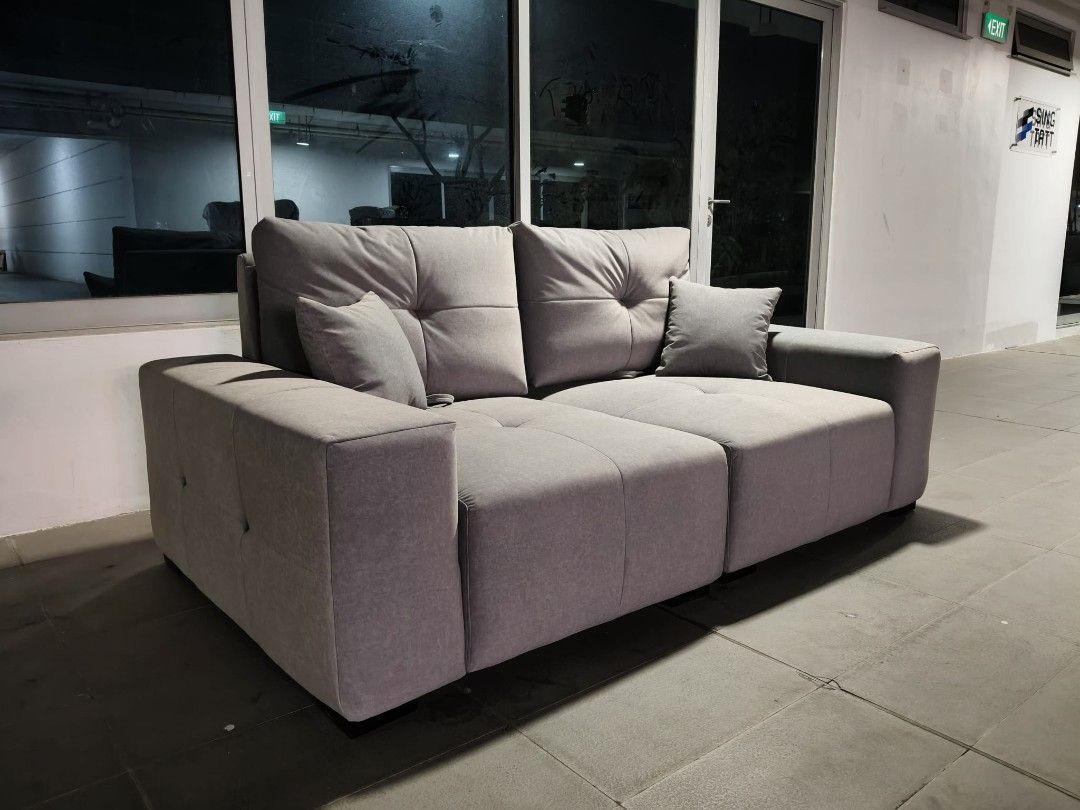 kamerad_pet_friendly_3_seater__1771736039_4950a69b_progressive