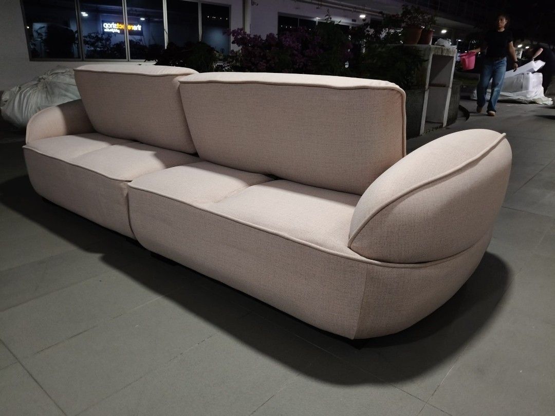 snail_pet_friendly_3_seater_so_1772796255_90703913_progressive