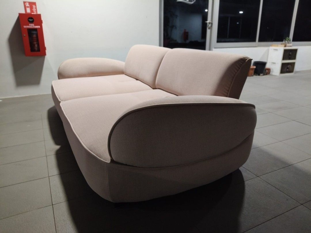 snail_pet_friendly_3_seater_so_1772796255_0c0b6ef5_progressive