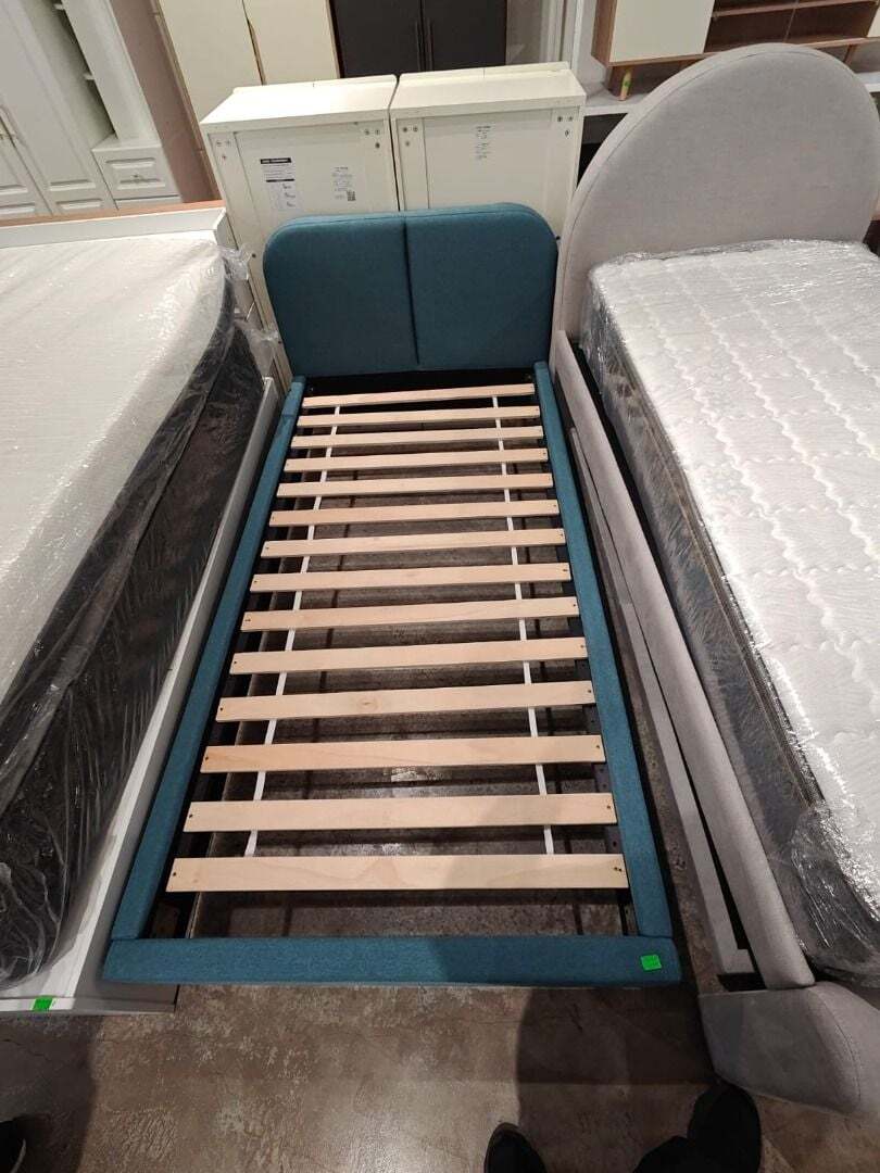 sanafa_single_size_upholstery__1767857743_a92a2473_progressive