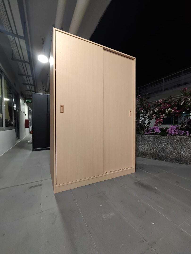 voroshilov_12m_sliding_door_wa_1773986995_39347889_progressive