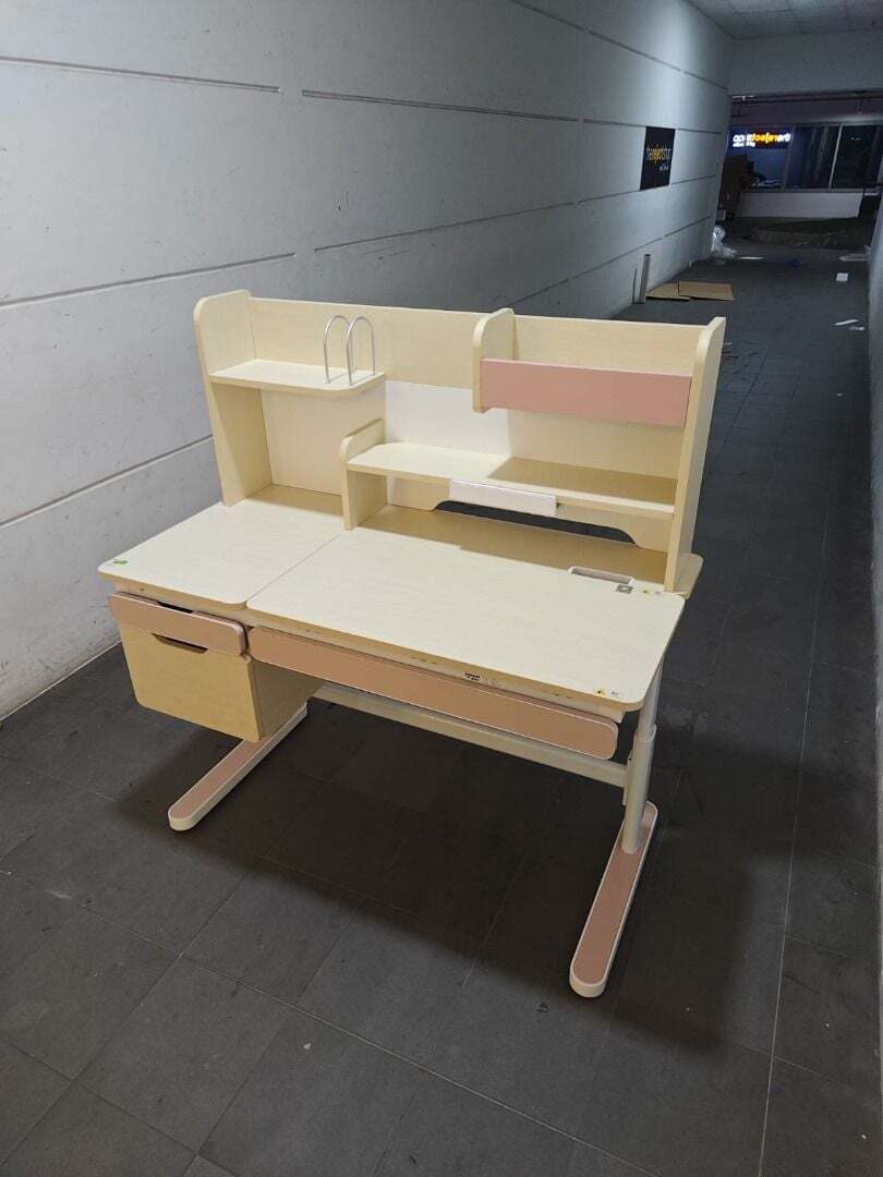 staunton_adjustable_children_s_1768027114_6764eb2f_progressive