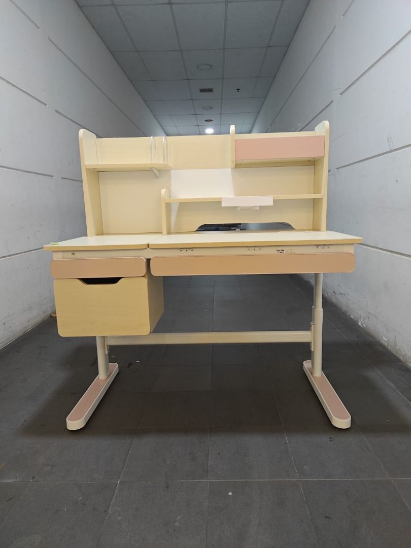 staunton_adjustable_children_s_1768027114_723761d0_progressive