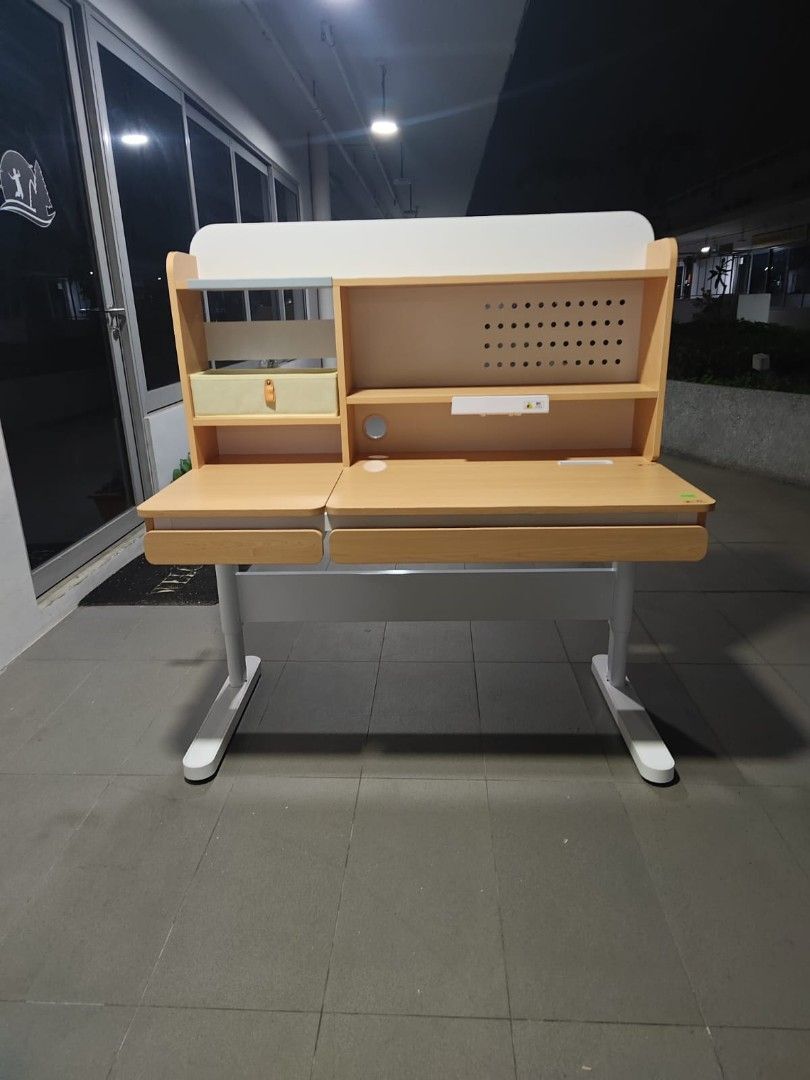 middleton_adjustable_height_ki_1772711574_1a1fa5ab_progressive