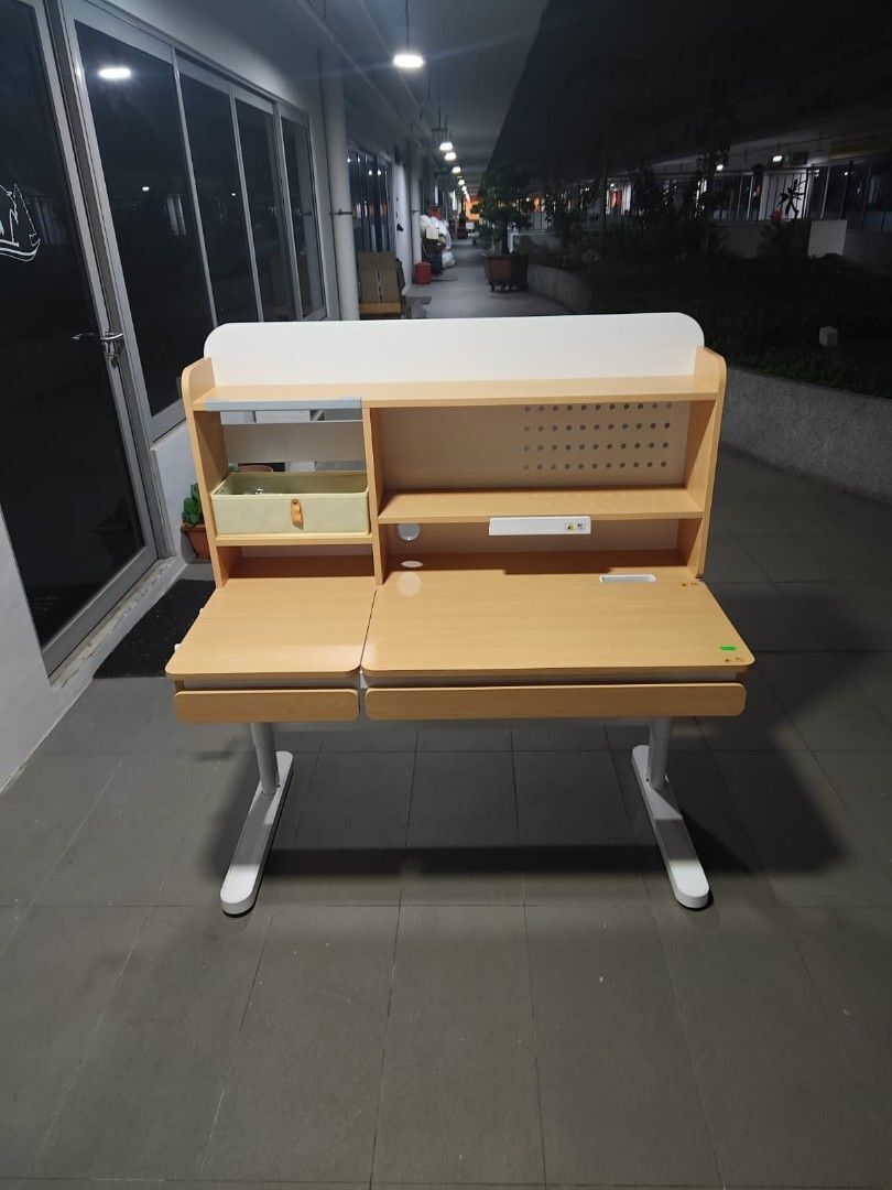 middleton_adjustable_height_ki_1772711574_b05ee577_progressive