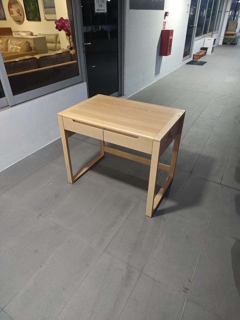 colman_kids_solid_wood_study_d_1773223573_bf430bf4_progressive