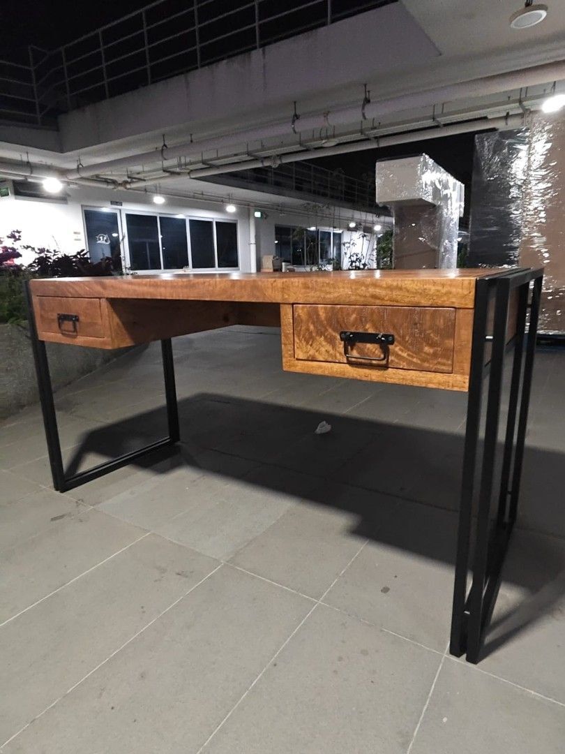 kairam_industri_series_wooden__1774085717_0f12442e_progressive