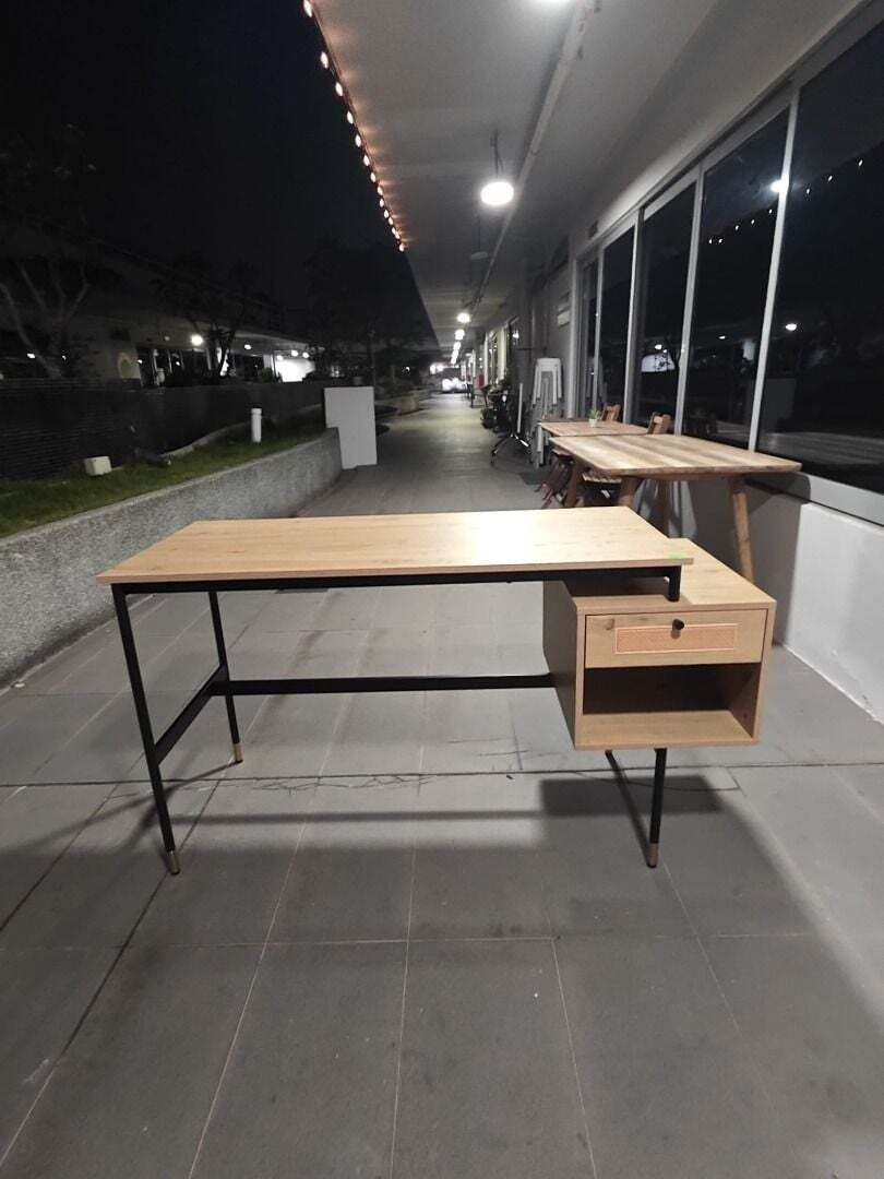 bidane_computer_desk_1774943357_39cc93d2_progressive