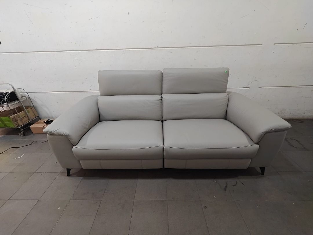 karamazov_3_seater_full_leathe_1777967781_869716f1_progressive