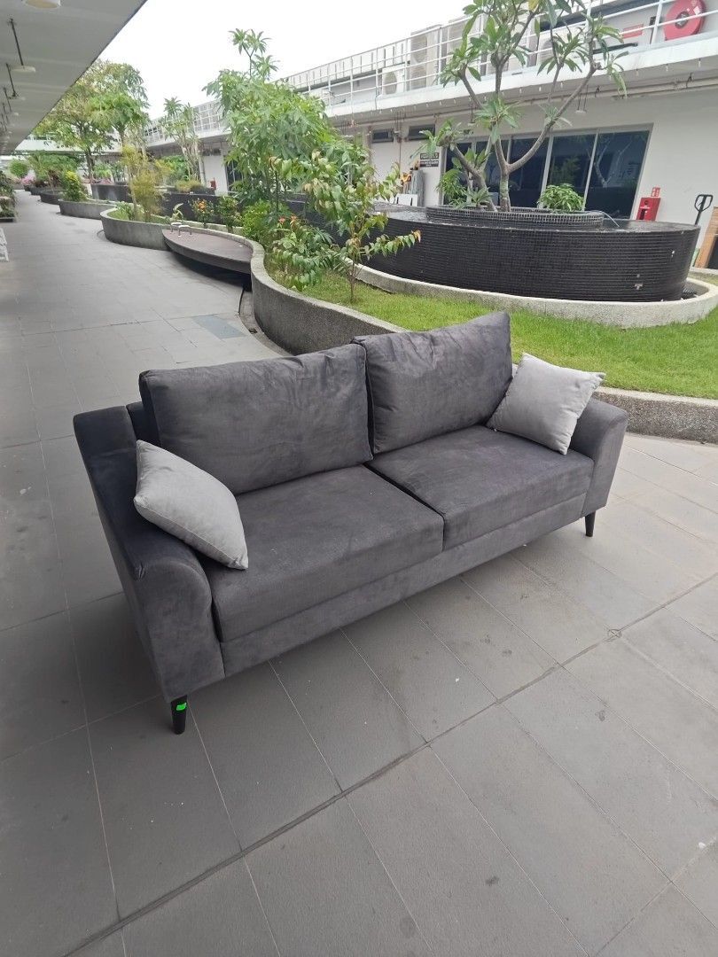 varda_3_seater_sofa_in_marygro_1777456279_af40ab3f_progressive