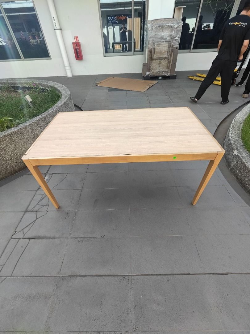 rohini_smart_top_dining_table__1776417626_0896f5b9_progressive