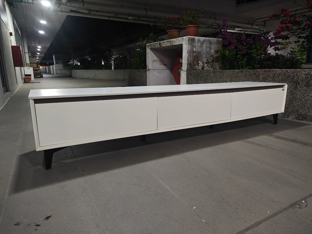 pacovska_20m_tv_console_ivoryw_1777971368_fa7ea956_progressive
