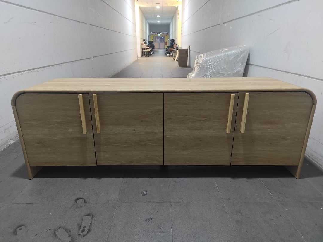 franja_curved_edge_4_door_side_1777967608_6ef0aed6_progressive