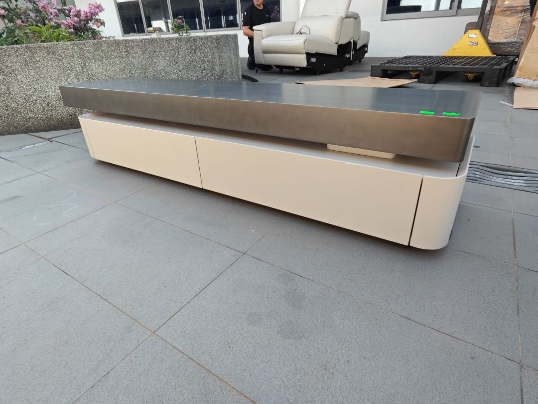 woller_extendable_tv_console_1776418498_1ce1bf6a_progressive