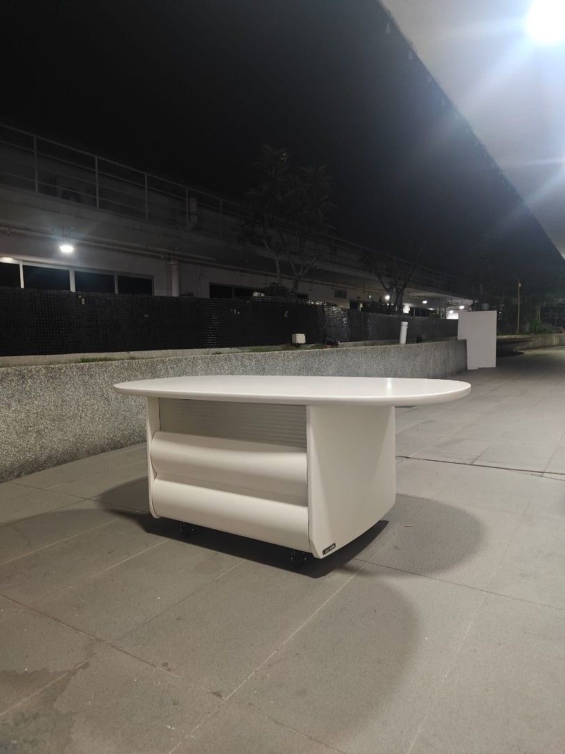 yoshi_flip_top_coffee_table_1778149694_529e37fd_progressive