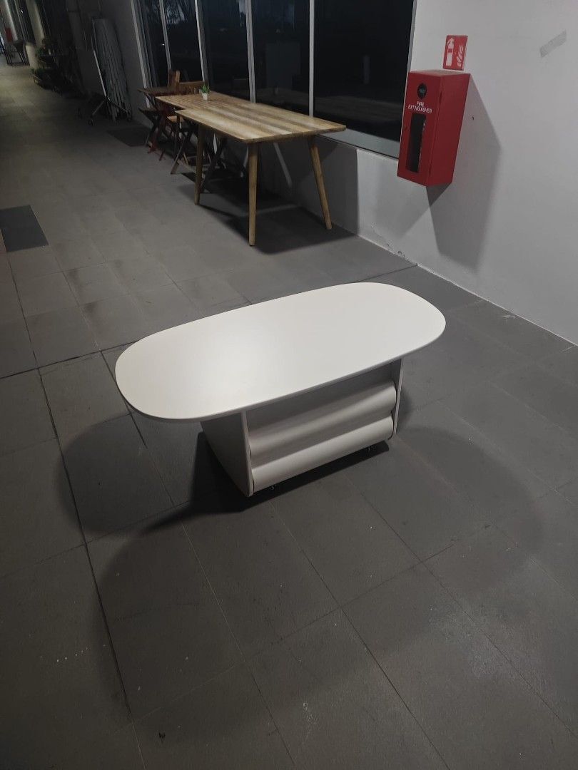 yoshi_flip_top_coffee_table_1778149694_9dd3a7e8_progressive
