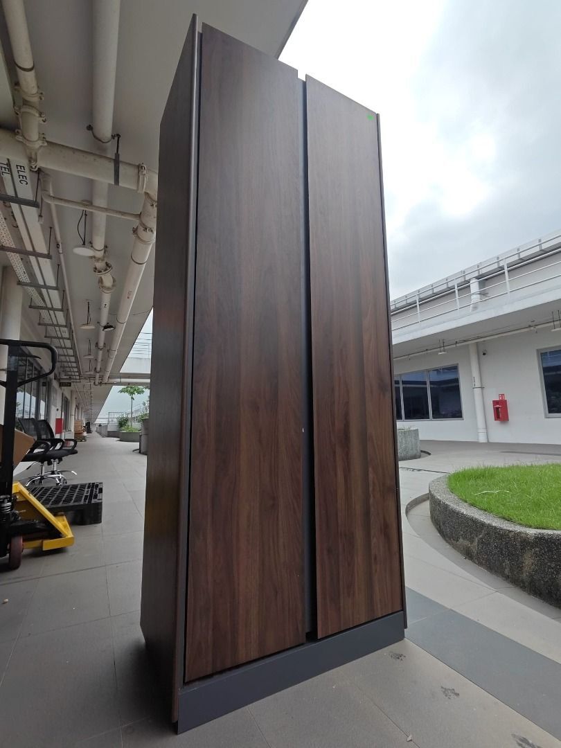rodriguez_2_door_wardrobe_1777117369_1bb73af4_progressive