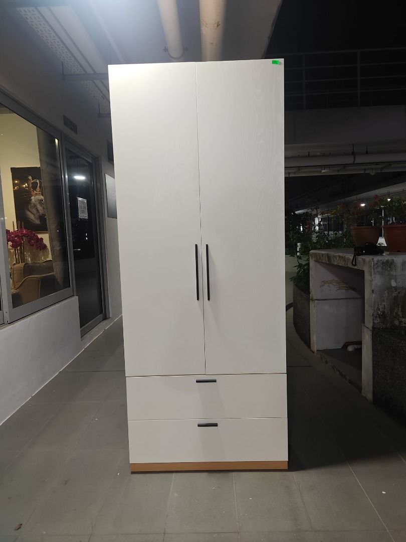 kanigen_08m_wardrobe_with_draw_1777442992_15d2d684_progressive