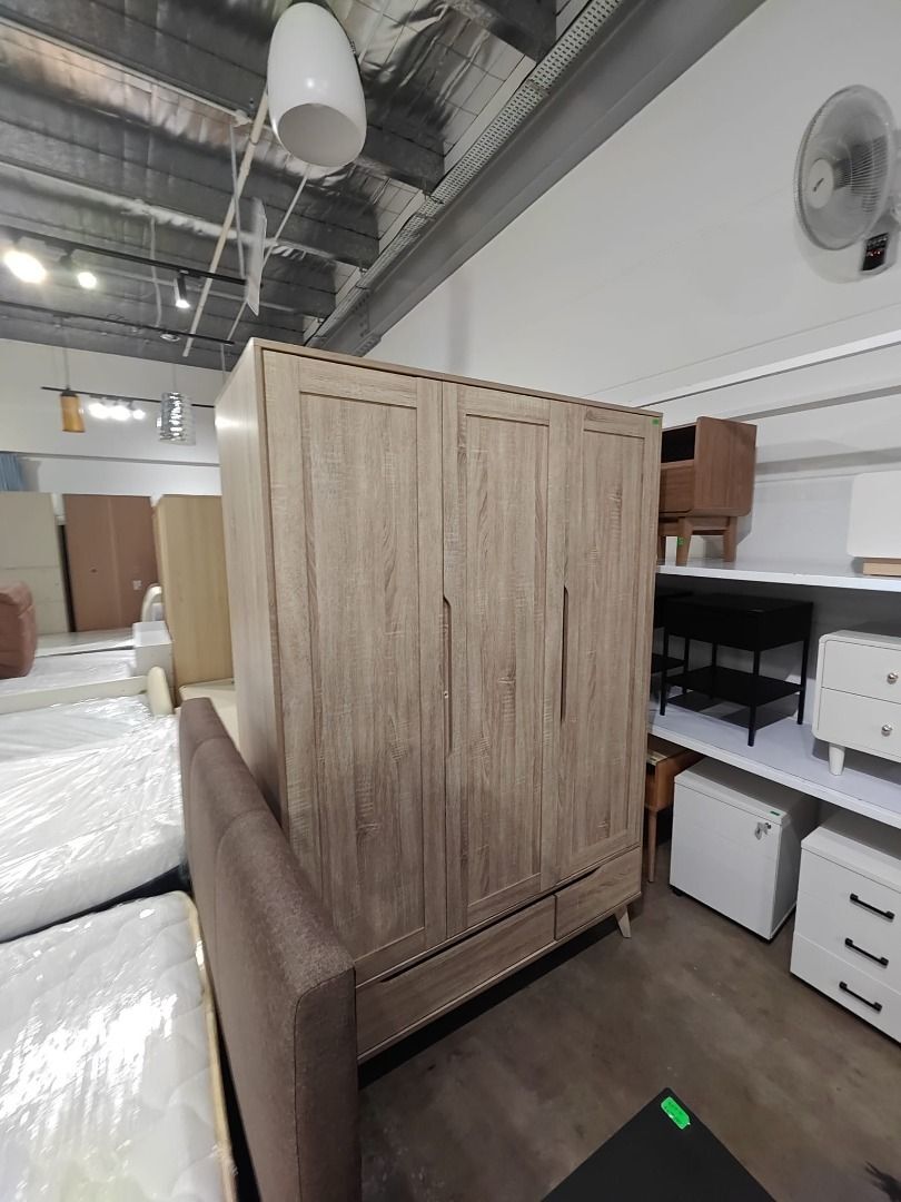 oka_3_door_wardrobe_1778313750_5970db03_progressive