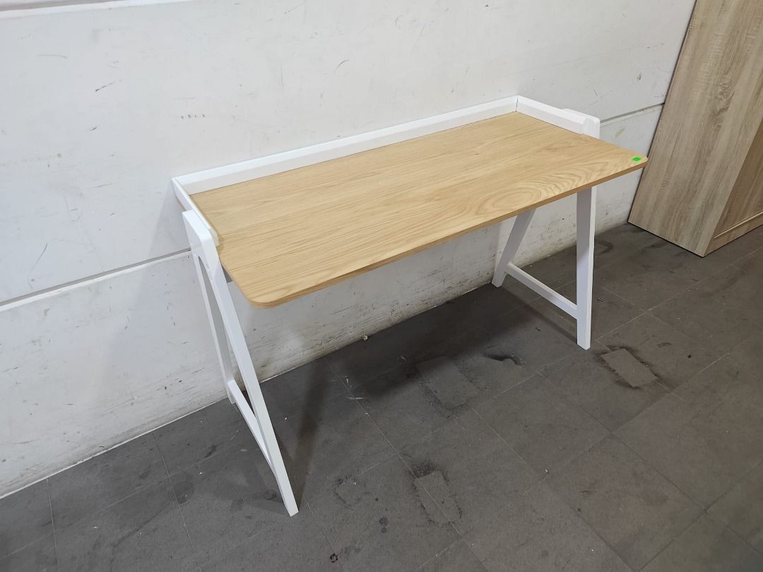 brinker_study_desk_1779799075_0cdb8e6f_progressive