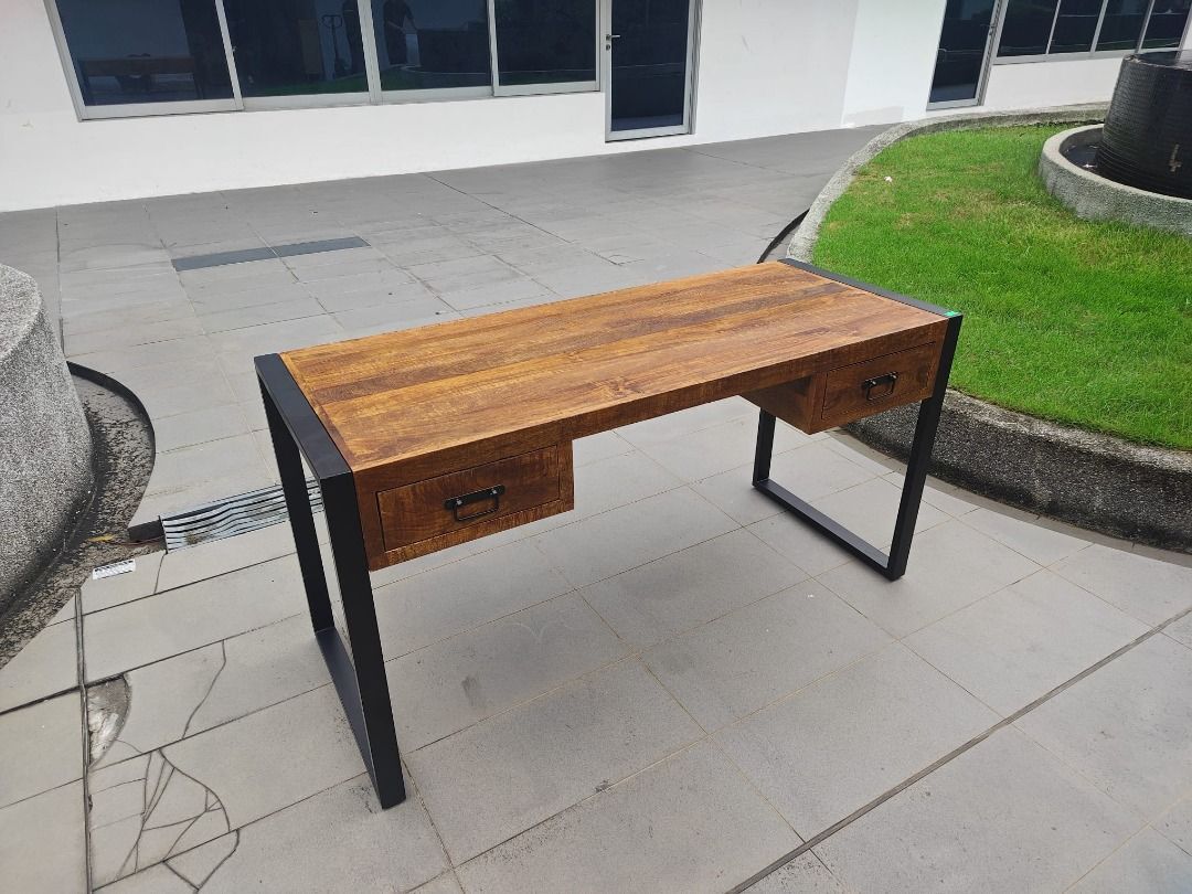 kairam_industri_series_wooden__1780032542_5632130e_progressive
