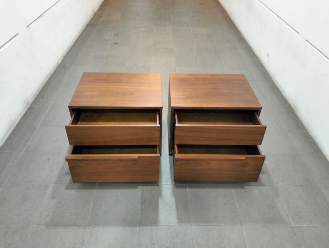 levitt_bedside_table_in_walnut_1736688748_725517ce_progressive