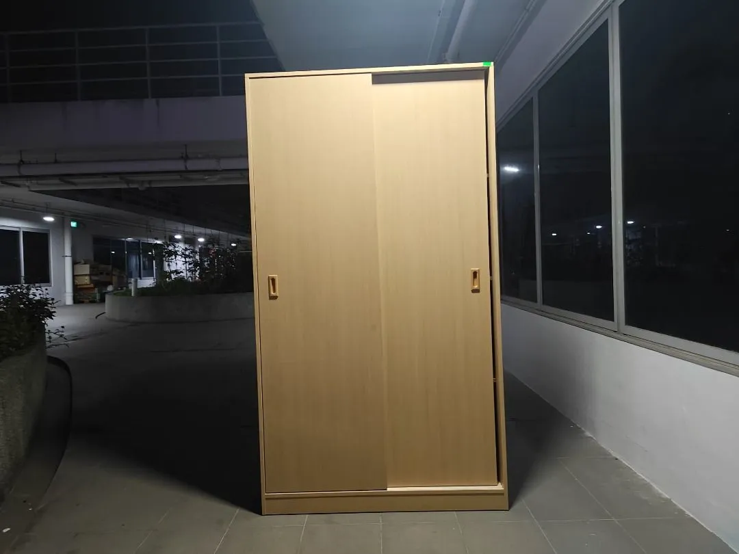 vujicic_10m_sliding_wardrobe_1780384071_6571dffa_progressive