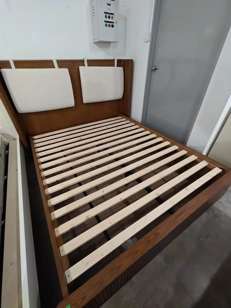 zollins_bed_1780560153_e08bbcf6_progressive