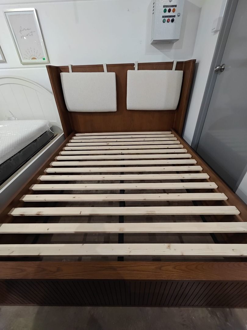 zollins_bed_1780560153_57cead0a_progressive