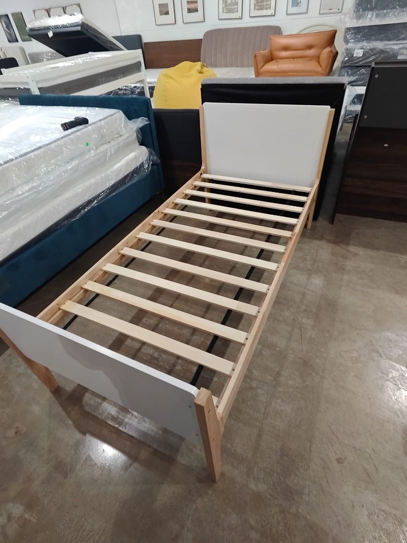 arnolds_kids_single_wooden_bed_1779351727_6ab69728_progressive