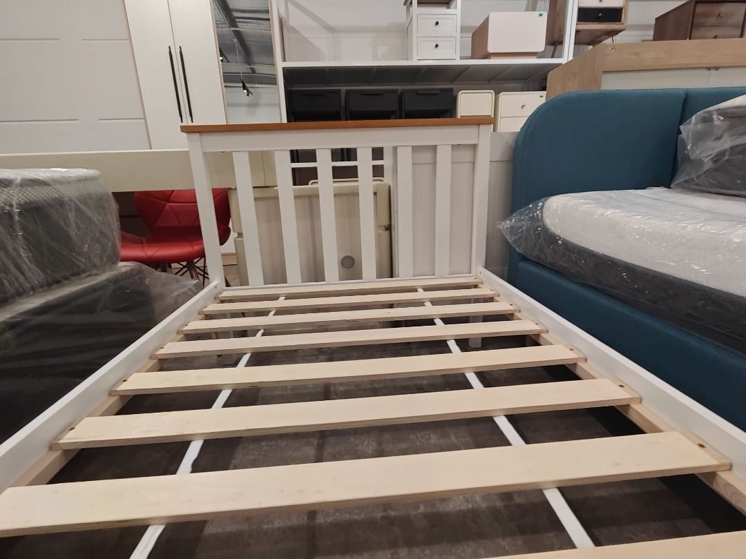 zabeth_single_size_wooden_bedf_1776495424_67302559_progressive