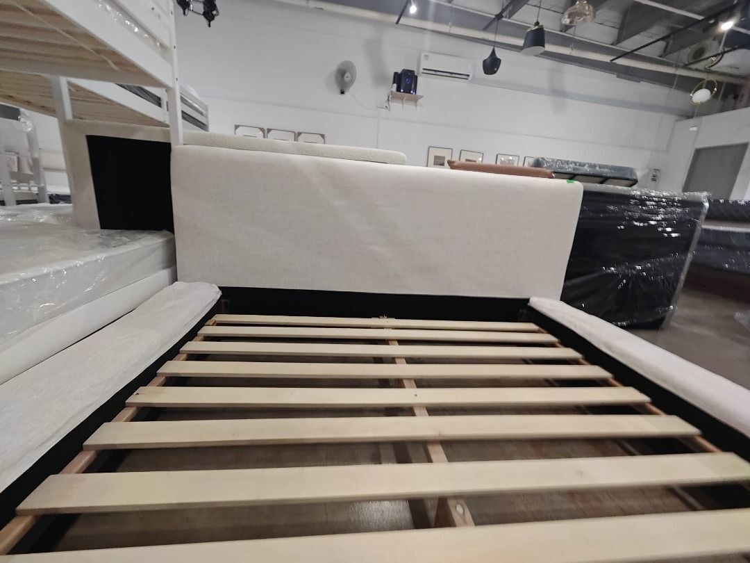 skyvale_queen_size_platform_be_1775639114_a33c43af_progressive