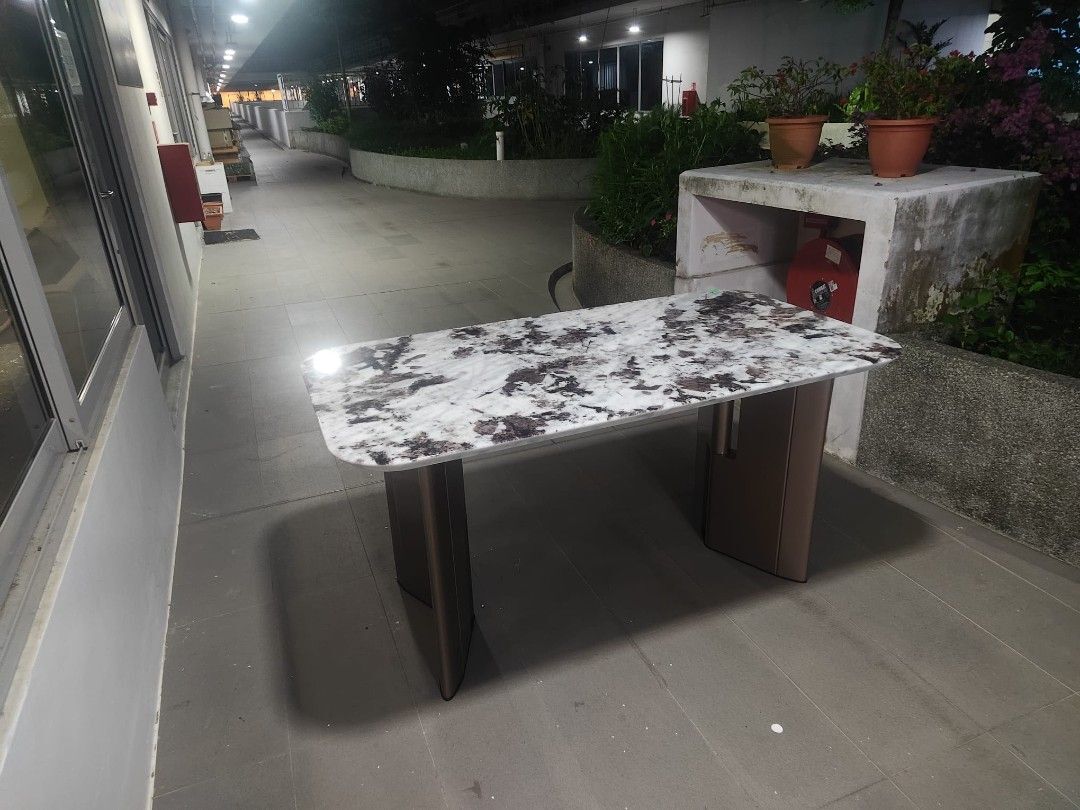 hojer_cultured_marble_dining_t_1779629321_5c6ece1e_progressive