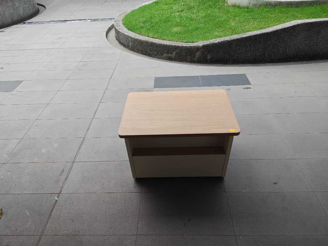 berman_lift_top_coffee_table_n_1784868330_c371a6b4_progressive