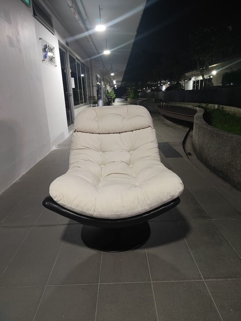 christiansen_lounge_chair_blac_1784612031_7c978d9b_progressive