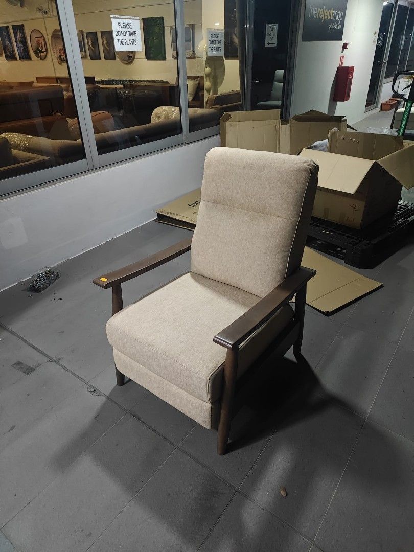 yashin_manual_push_back_reclin_1783835177_8b38b17a_progressive