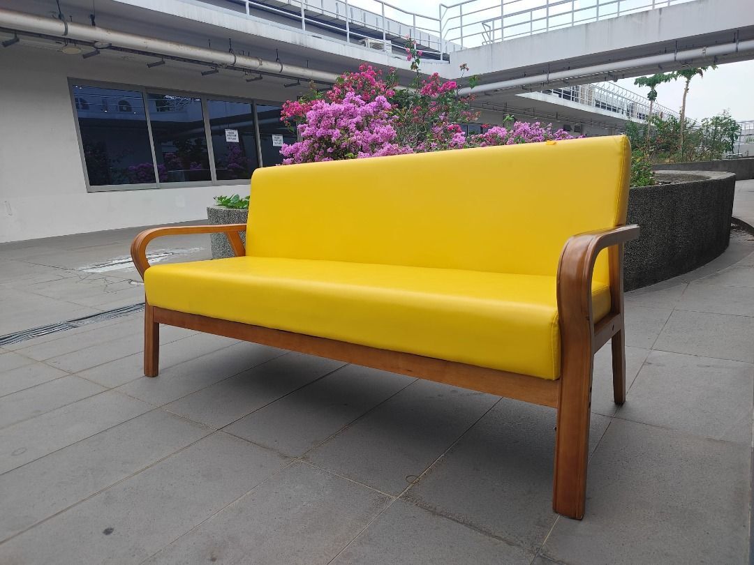 meinholz_3_seater_wooden_sofa__1787645029_23f4997f_progressive