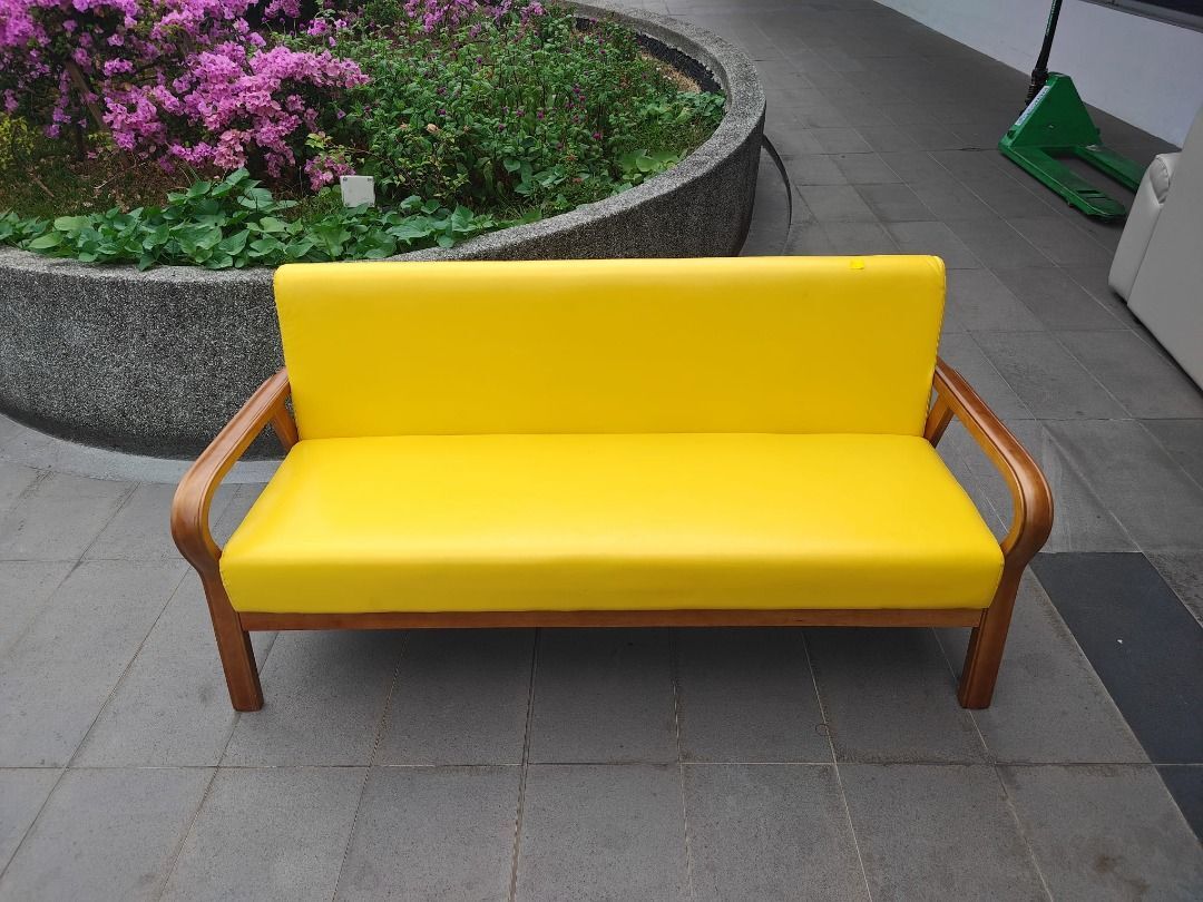 meinholz_3_seater_wooden_sofa__1787645029_9036ec75_progressive