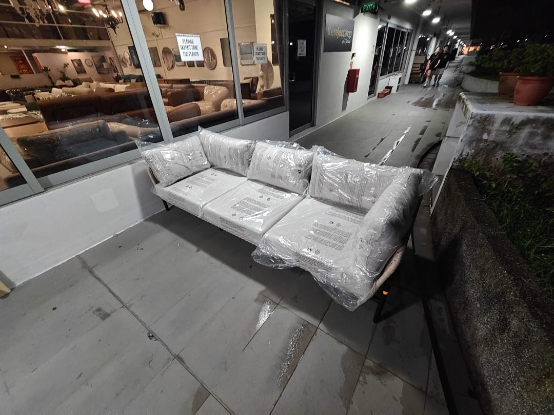 deaton_outdoor_3_seater_sofa_1784018464_d0619d9e_progressive