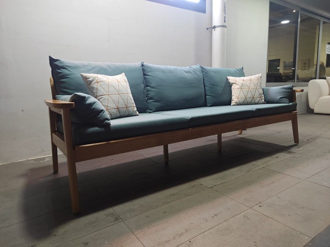 kather_wooden_3_seater_sofa_1783764877_99e39be0_progressive