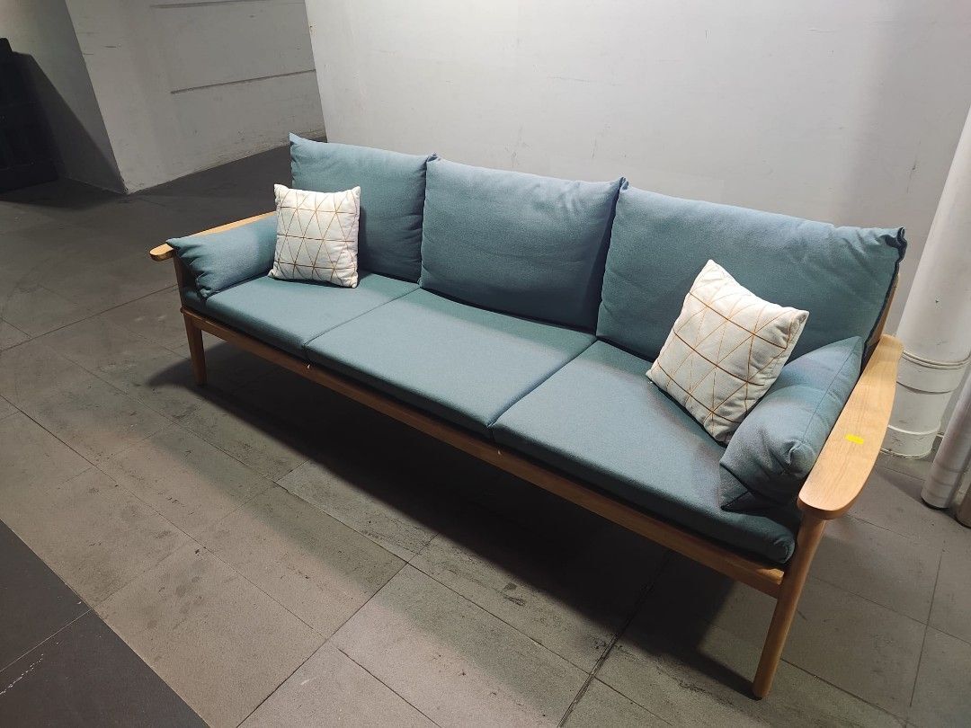 kather_wooden_3_seater_sofa_1783764877_eebad1bd_progressive