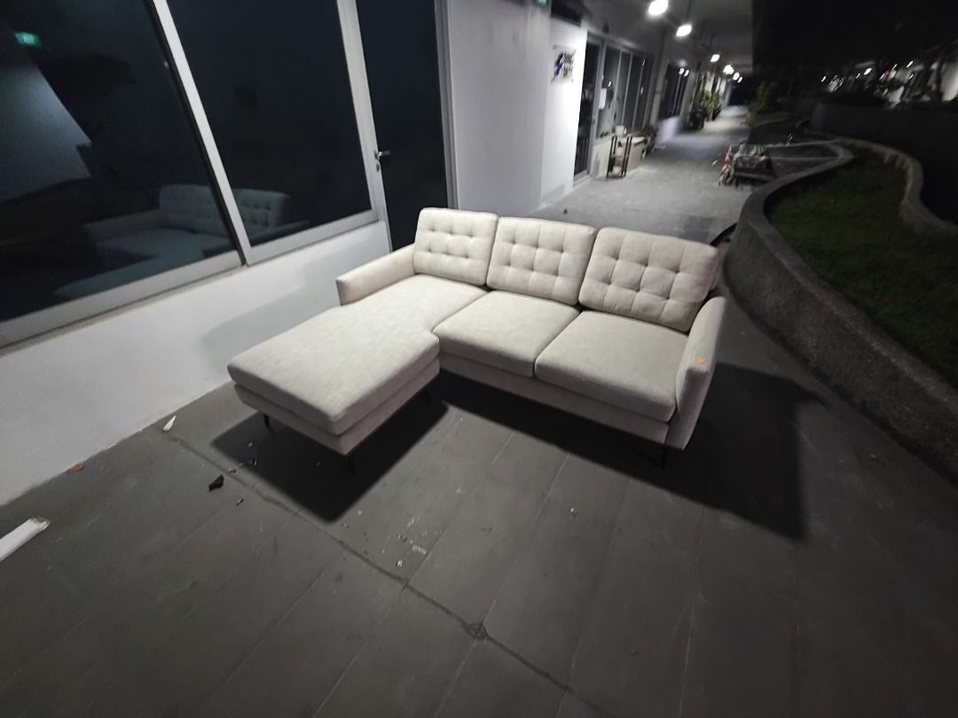 sarasota_reversible_sectional__1786437307_d4a7101b_progressive