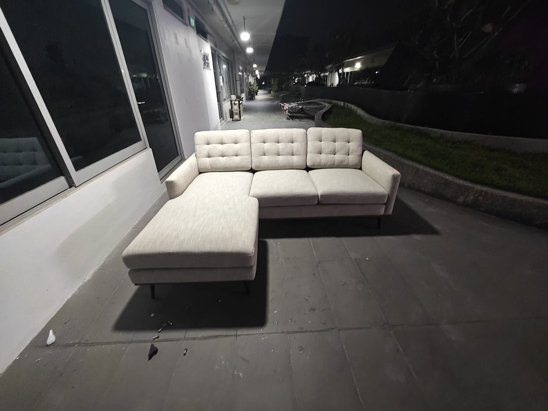 sarasota_reversible_sectional__1786437307_a534d26f_progressive