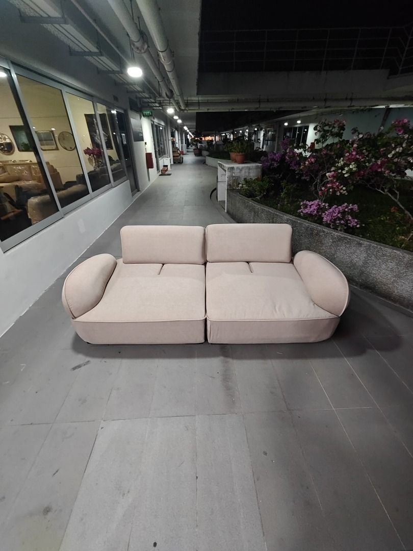 snail_pet_friendly_3_seater_so_1774430646_3c40389f_progressive