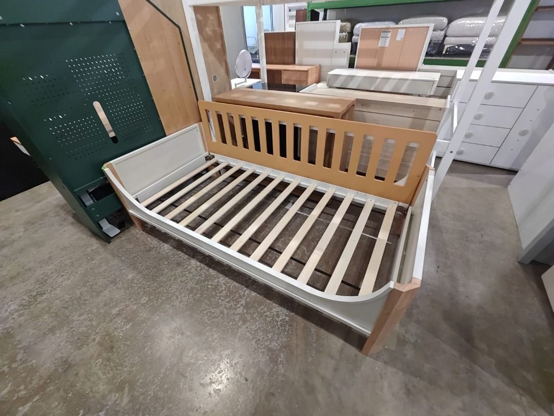 carver_kids_day_bed_single_siz_1787038114_57a45b61_progressive
