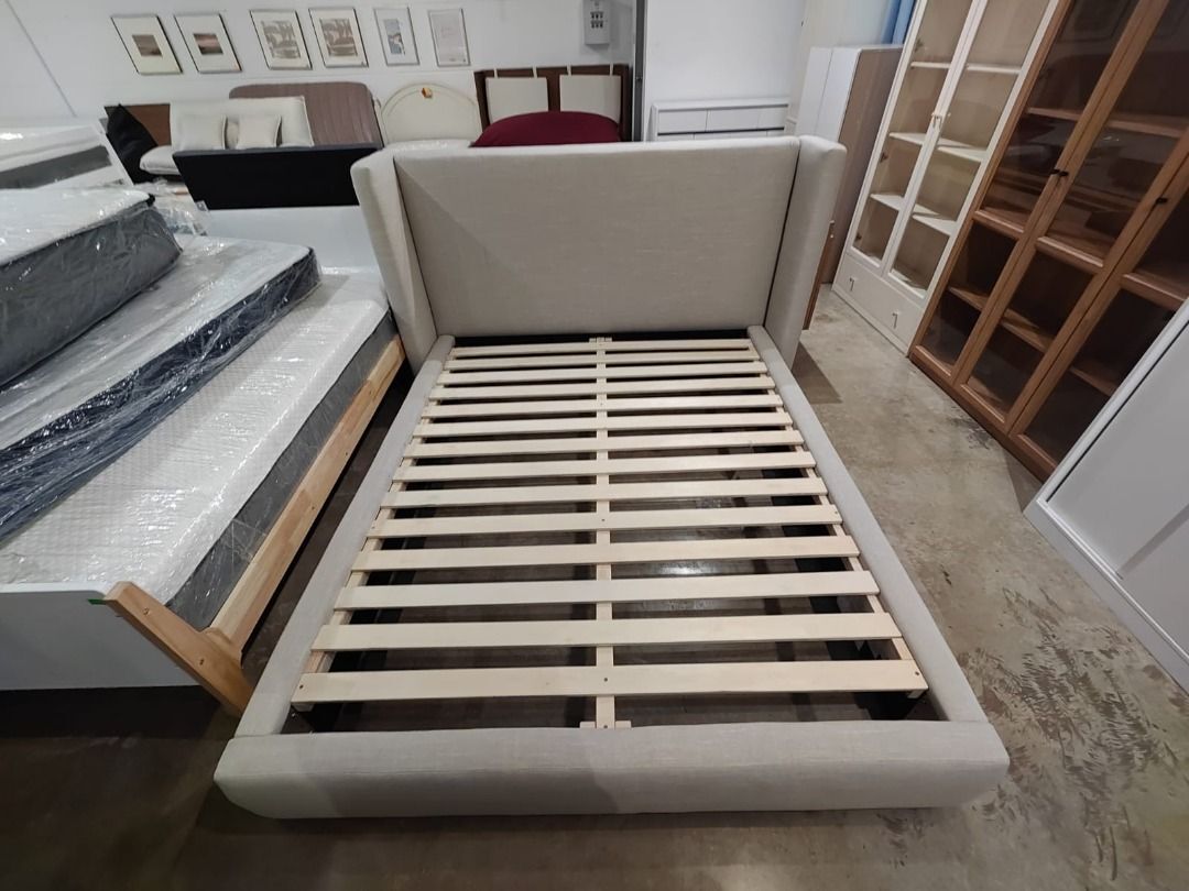 ayaka_queen_size_bed_castlery__1787116266_a0ecd2be_progressive